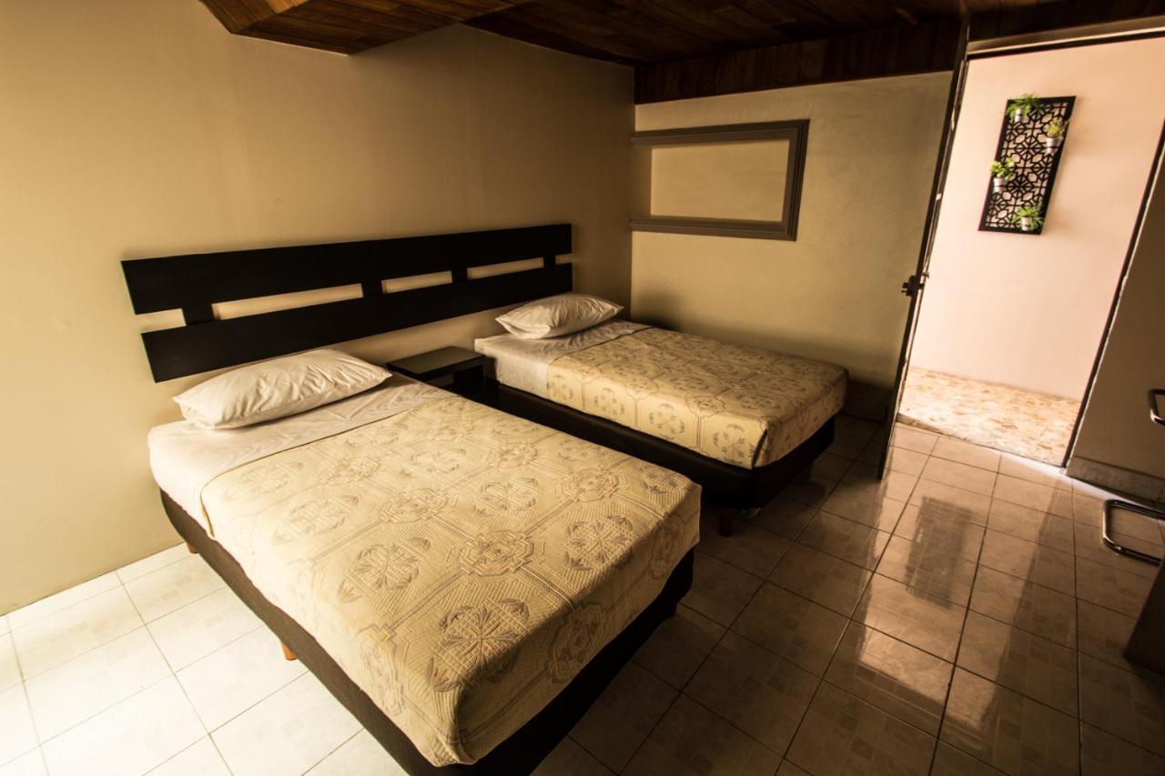 Casa De Juan Hostal คาลาปา ภายนอก รูปภาพ